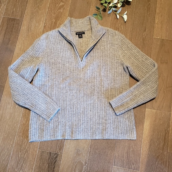Banana Republic Sweaters - Banana Republic Wool and Camel Knit Sweater